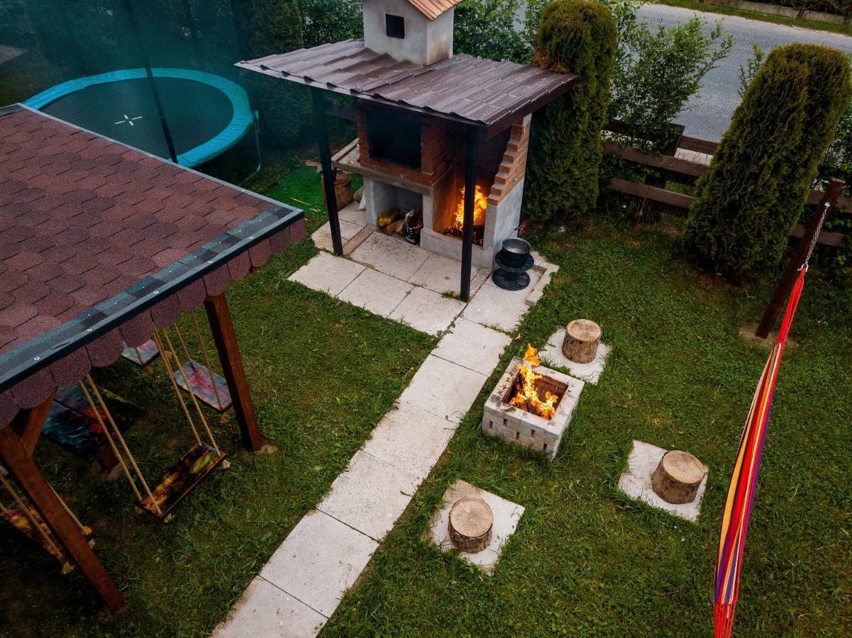 House Of Seasons Villa Törcsvár Kültér fotó