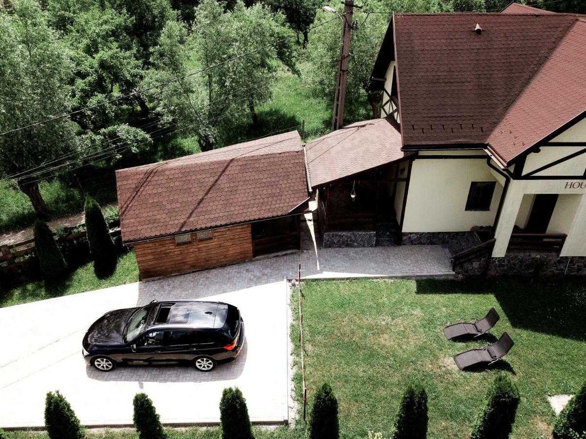 House Of Seasons Villa Törcsvár Kültér fotó