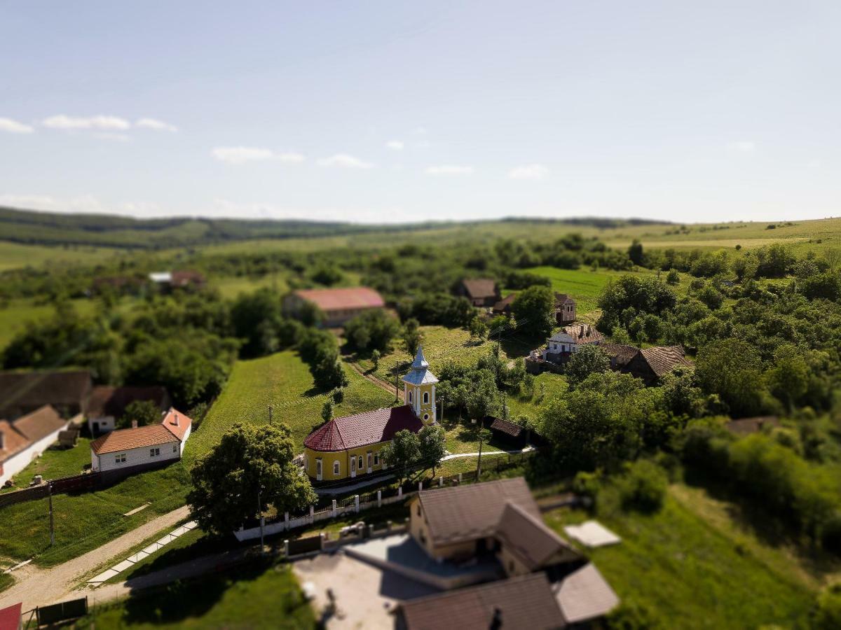 House Of Seasons Villa Törcsvár Kültér fotó