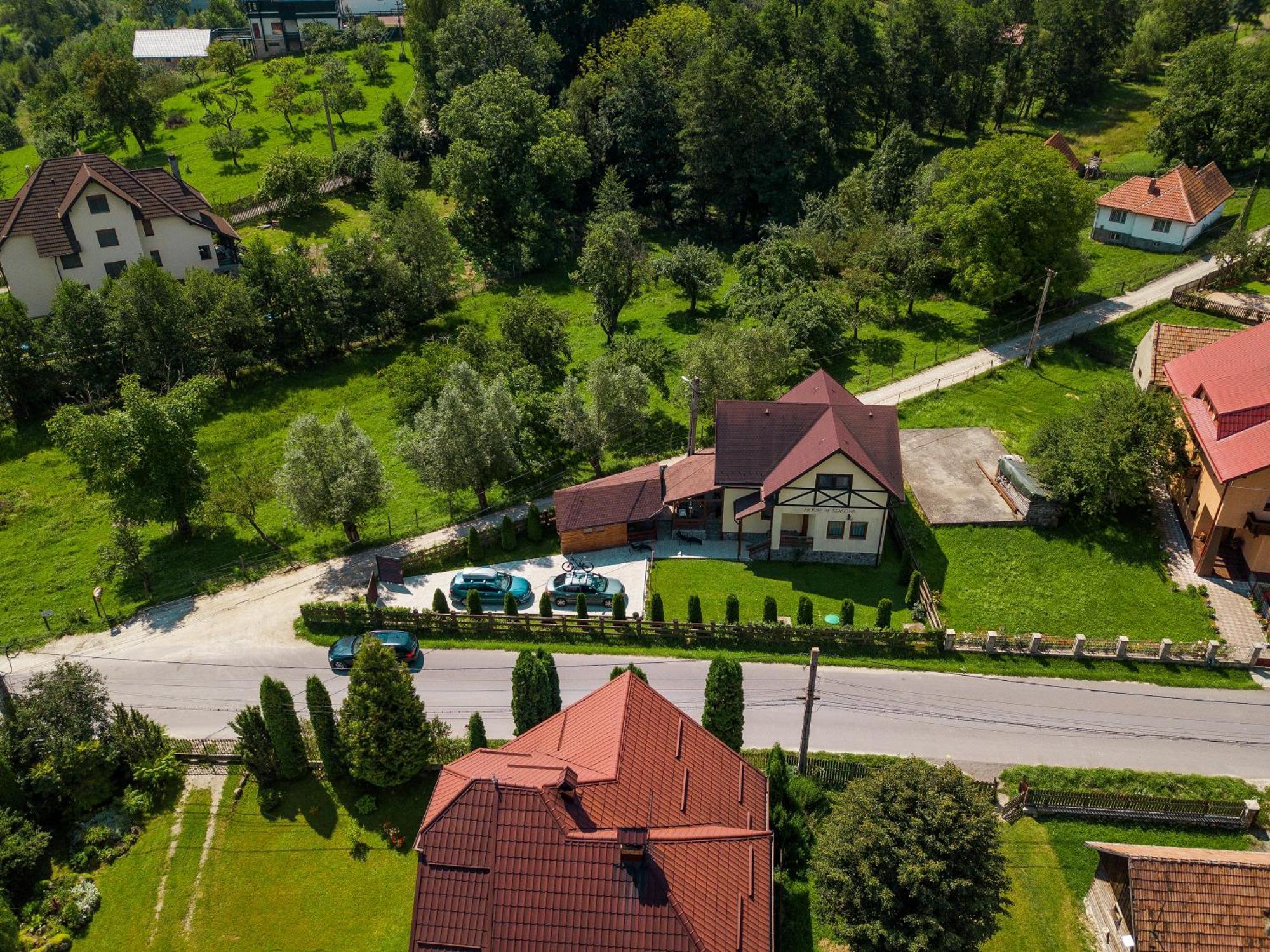 House Of Seasons Villa Törcsvár Kültér fotó